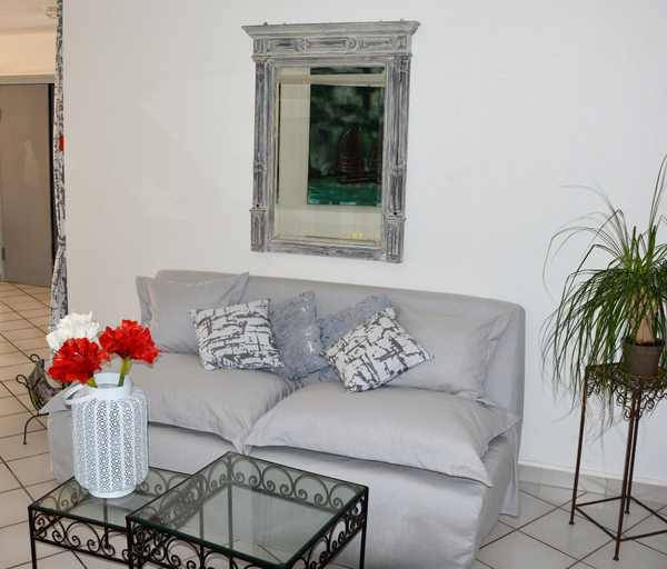 Public Area 3, Hotel Albizzia, Hérault