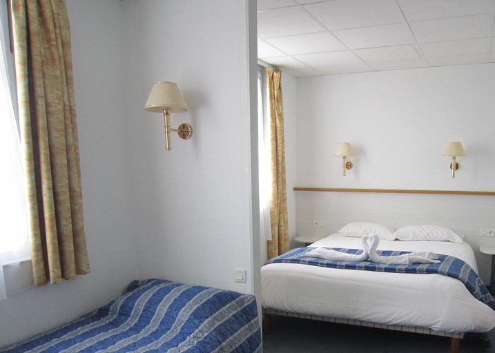 Bedroom 3, Hôtel de la Mer, Vendée