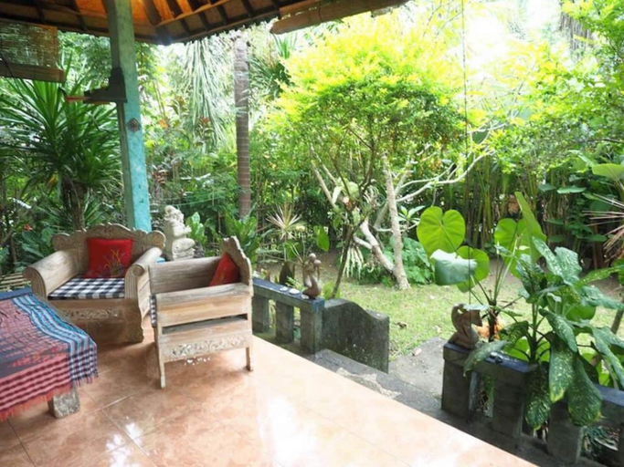 Others 4, Mahesa House, Gianyar