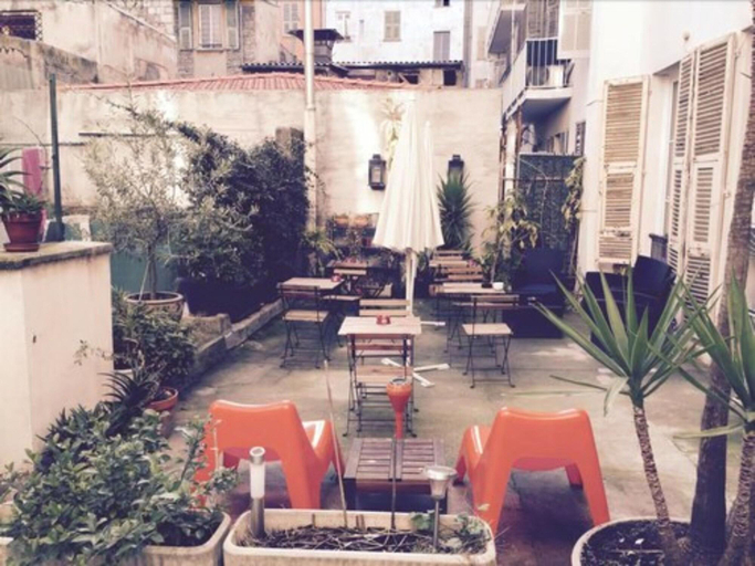 Public Area 2, Le Pastoral Auberge Nice, Alpes-Maritimes