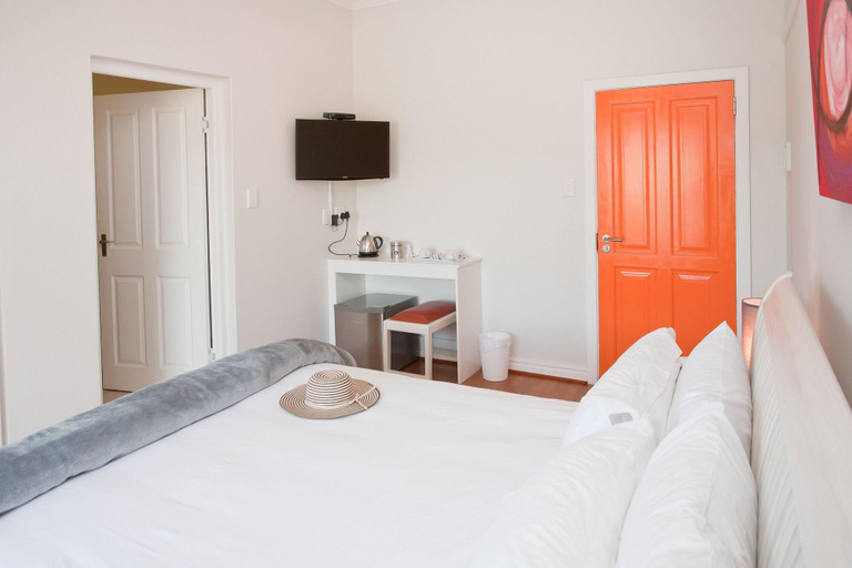 Bedroom 3, The Queen Of Calitzdorp, Eden