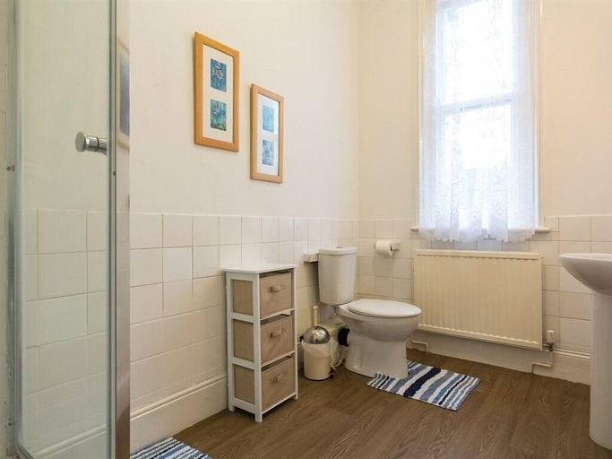 Bathroom 4, The Keyberry Hotel, Devon