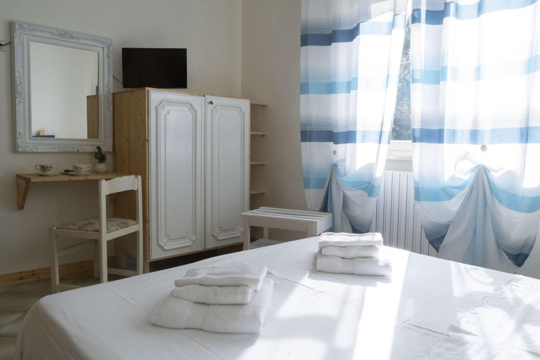 Bathroom 5, Villa Lina Bed&Breakfast, Taranto