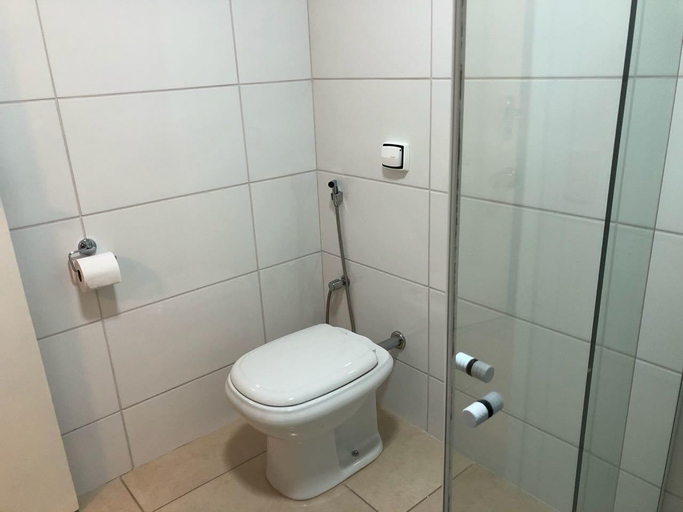 Bathroom 4, Hotel Alpha, Uberlândia
