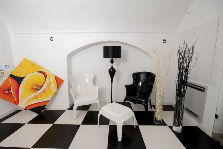 Public Area 3, Edificio 15 House Elite, Foggia