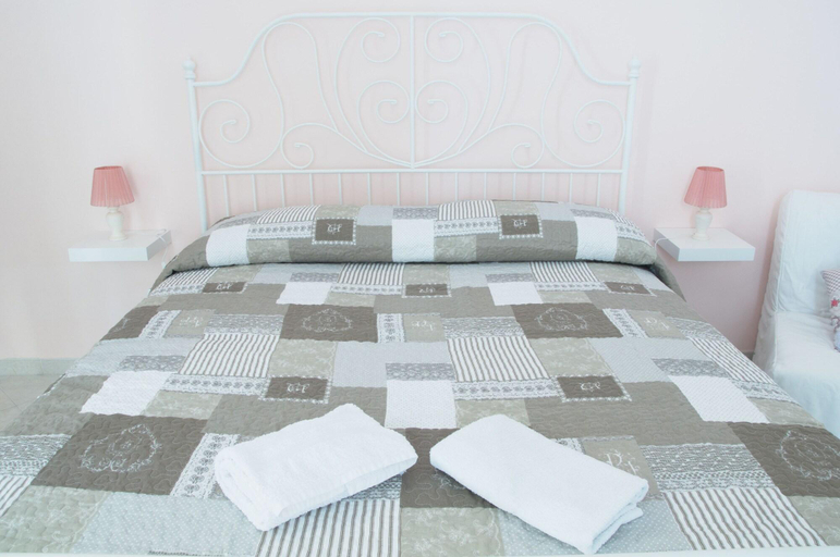 Bedroom 4, Sfumature Partenopee, Napoli