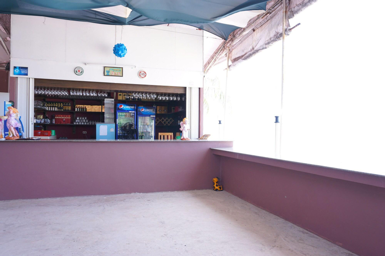 Public Area 3, Paifha Beach Resort, Pathiu