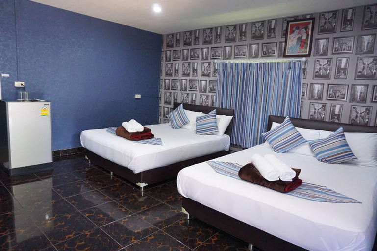 Bedroom 4, Paifha Beach Resort, Pathiu