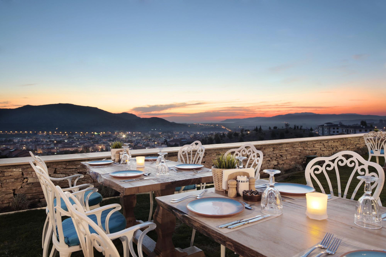 Food & Drinks 5, Nea Efessos, Selçuk