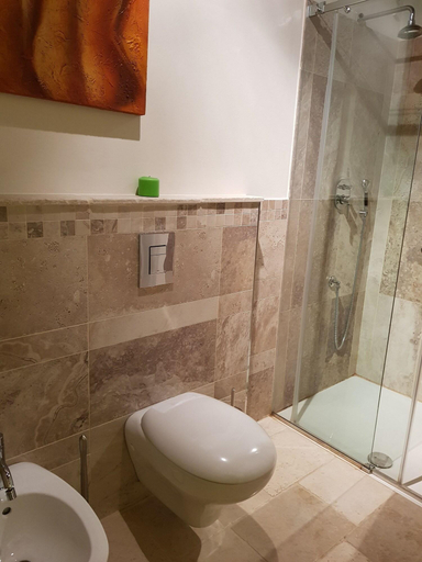 Bathroom 5, Le MaRaClà Country House, Ancona