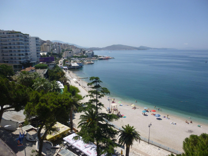 Exterior & Views 1, Monte Cristo Hotel with Rooftop Pool, Sarandës