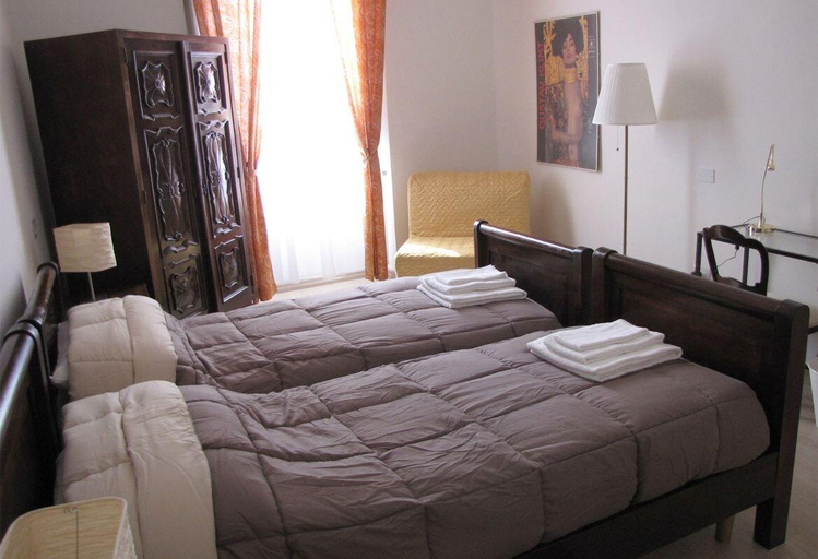 Bedroom 3, B&B Susasei, Torino