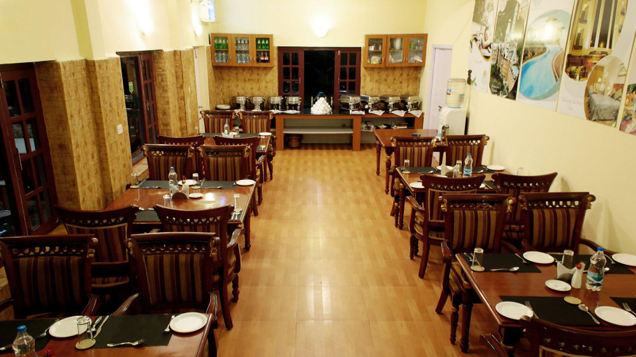 Food & Drinks 5, Country Club Valley Vista, Dindigul