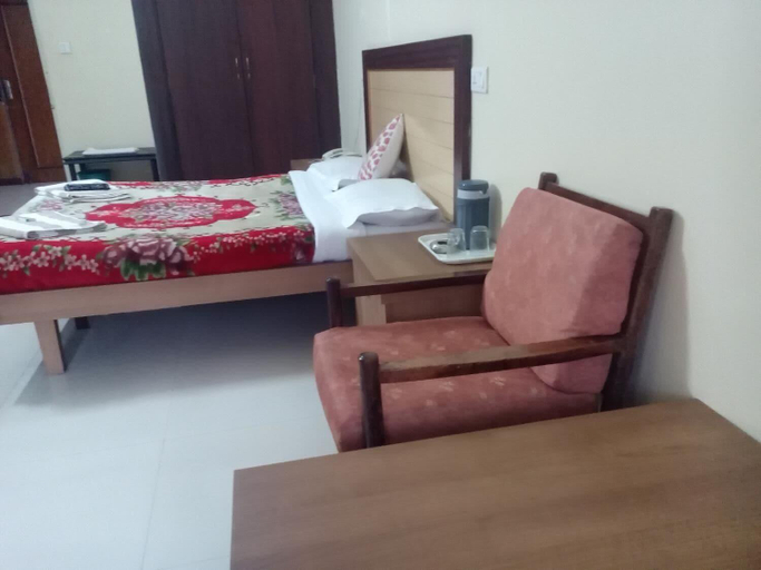 Bedroom 4, Hotel Preethi Palace, The Nilgiris