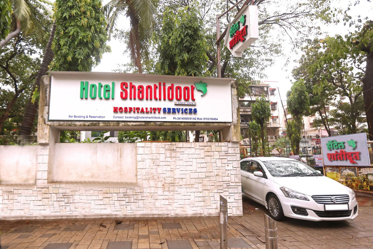 Public Area 1, Hotel Shantiidoot, Mumbai City