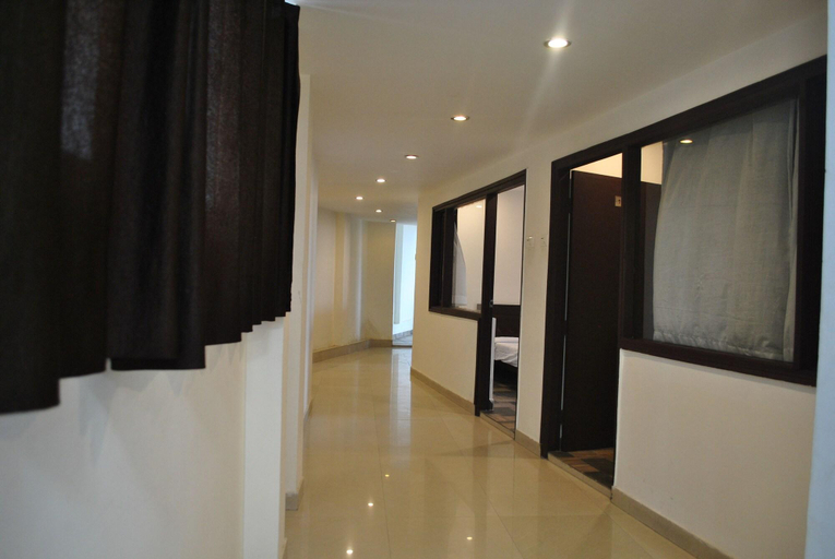 Public Area 2, Hotel Maha Luxmi Palace, Reasi