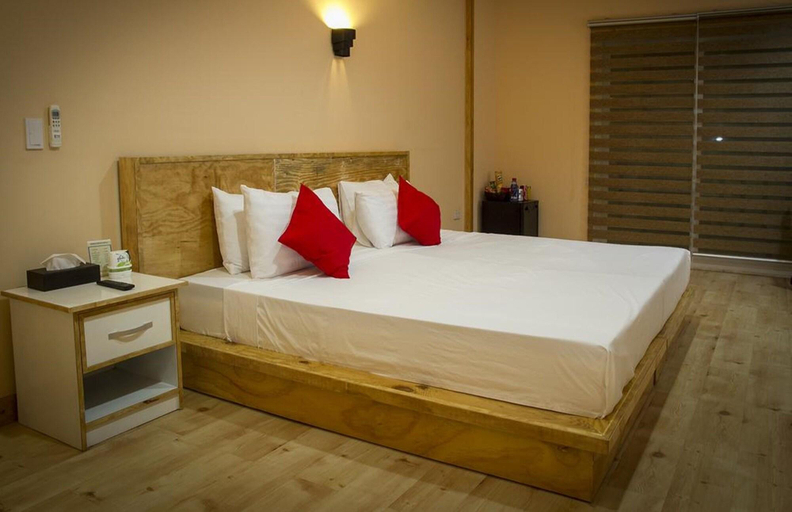 Bedroom 3, Koregon Hotel, Mabalacat