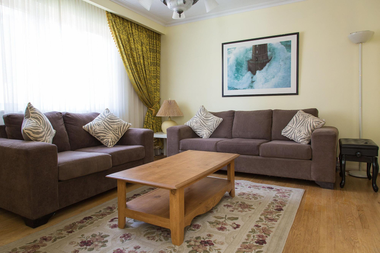 Public Area 3, Charlton Suites Guest House, Toronto