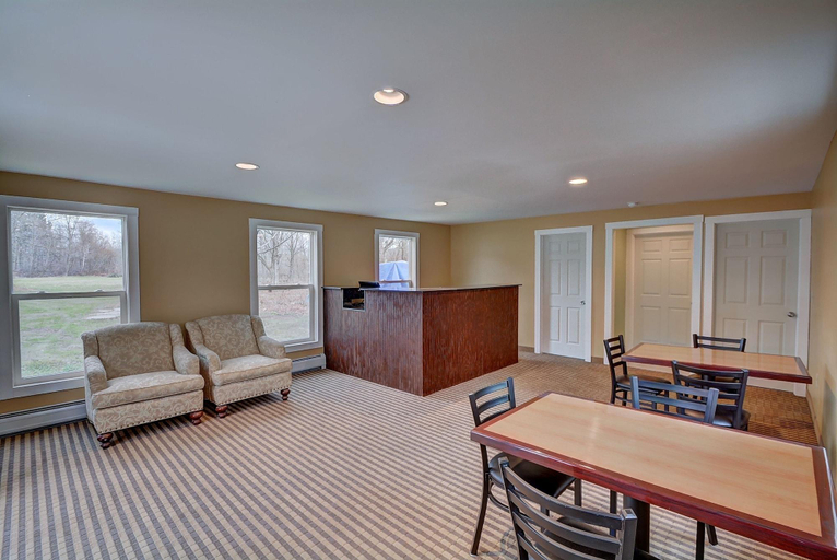 Others 4, The Putney Inn, Windham