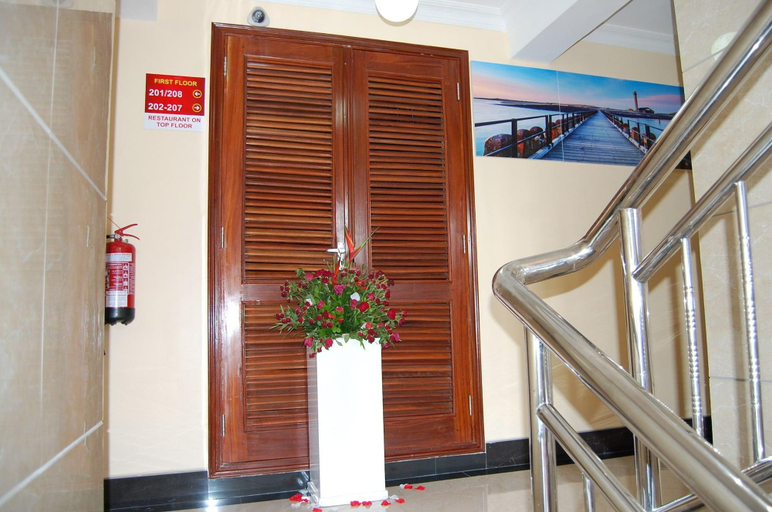Public Area 2, Lantana Hotel, Kinondoni