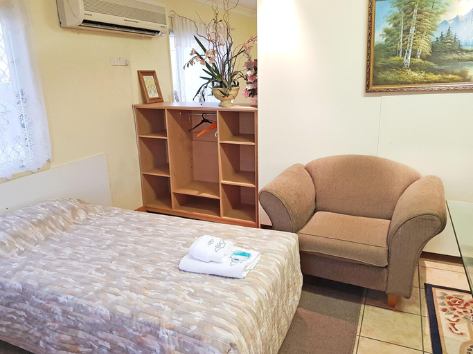 Public Area 3, Maria Motel, Moree Plains
