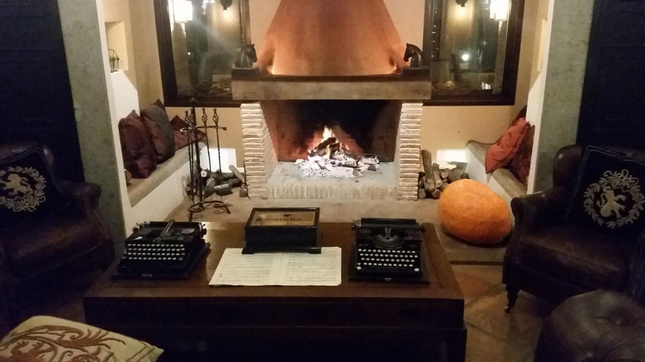 Public Area 3, BOMA COUNTRY HOUSE, Rome