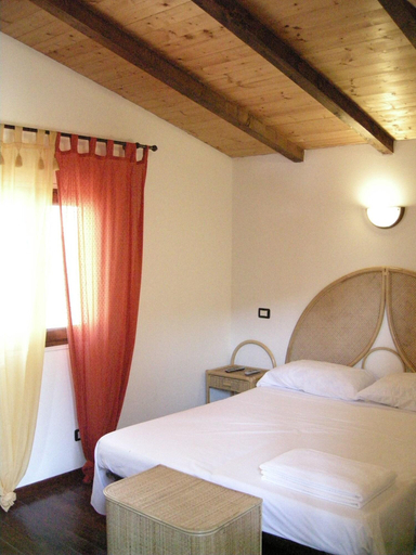 Bedroom 3, A' Cunziria, Catania