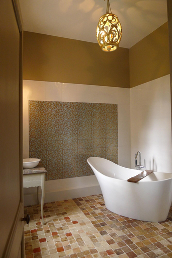 Bathroom, Château de Bonnemare, Eure