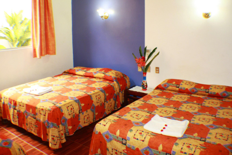 Bedroom 4, Hotel Casablanca, Dist. Pochutla