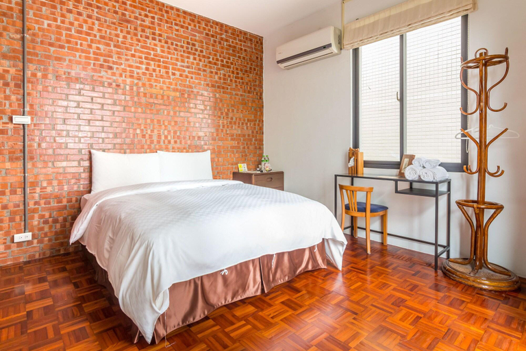 Bedroom 3, IsShoNi House, Tainan