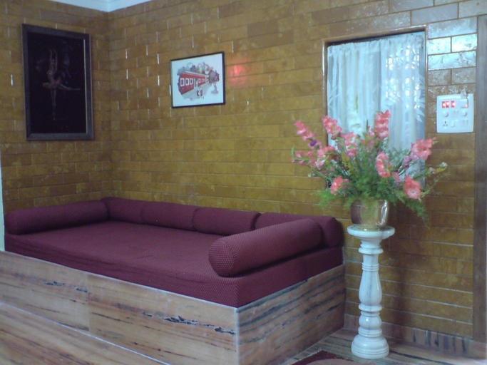 Public Area 3, Mama Mids Home, North Goa