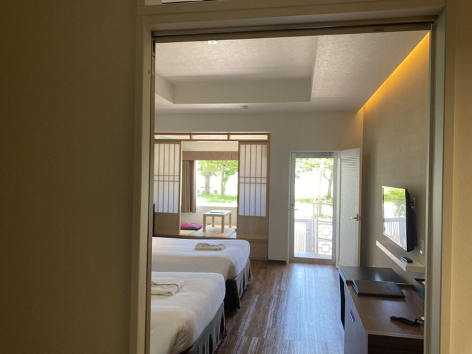 Bedroom 3, Rinken'S Hotel, Chatan
