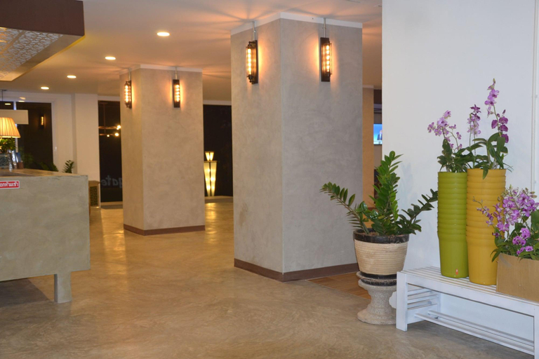 Public Area 3, Southgate Residence Hotel, Muang Chumphon