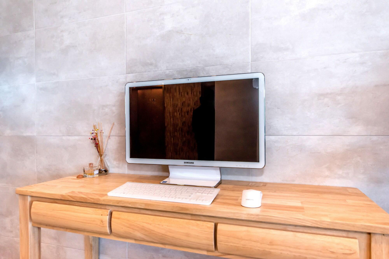 Bathroom 4, Jungmoon City Hotel, Seogwipo