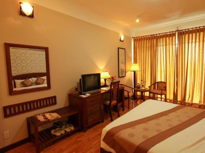 Bedroom 3, 165 Guest House, District 3