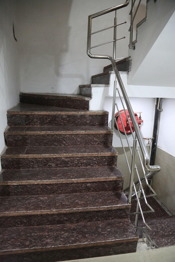 Public Area 2, Glow inn hostel, Delhi