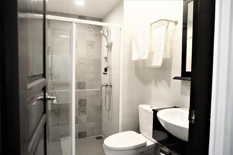Bathroom 4, Marquise Boutique Hotel, Muang Rayong