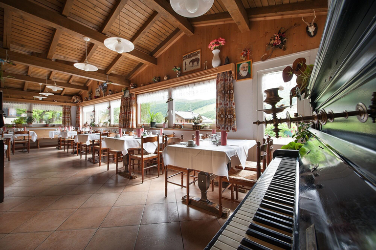 Food & Drinks 5, Hotel Steinbock, Sondrio