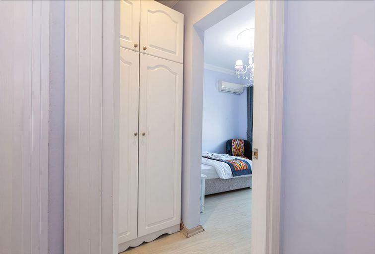 Others, Hotel Sufi, Fatih