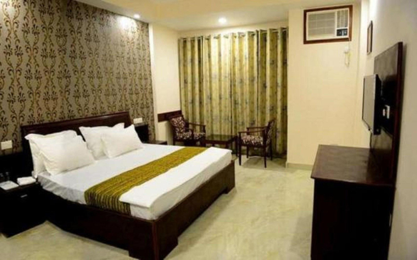 Bedroom 3, Hotel Anurag Katra, Reasi