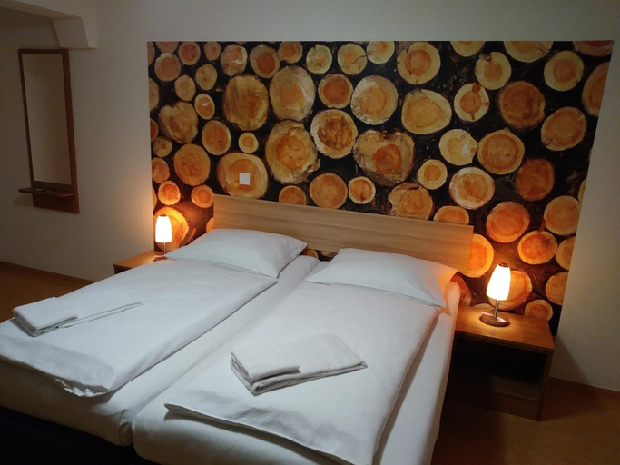Bedroom 4, Ecoinn Hotel Am Campus, Esslingen