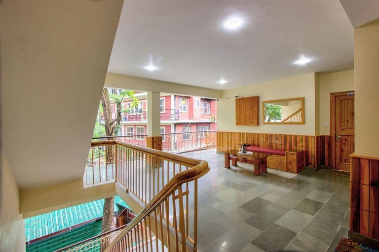 Public Area, Hotel Samiru, Kullu