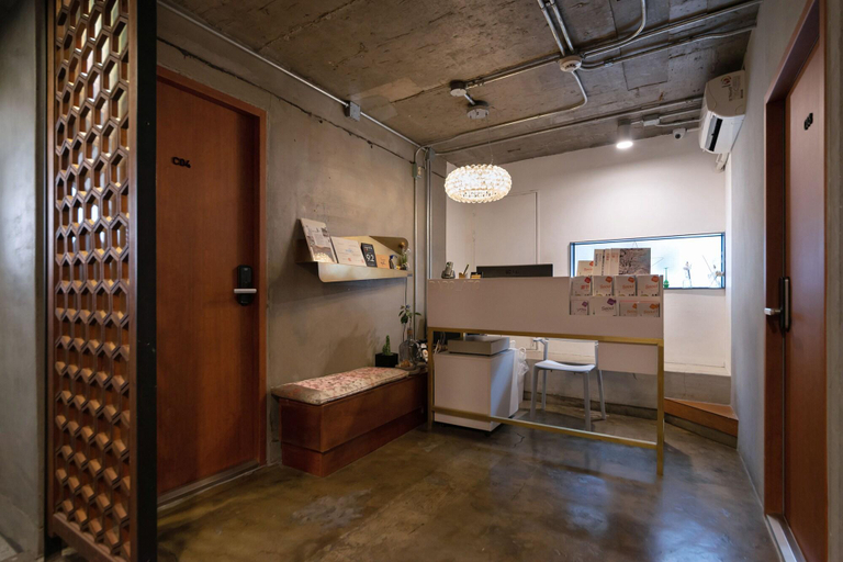 Public Area 2, Baroato, Mapo