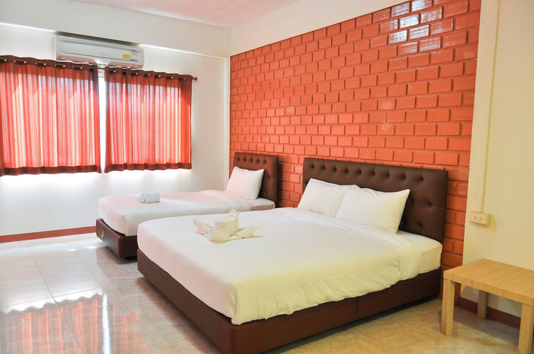 Bedroom 5, Budsarakam Place Hotel, Muang Chanthaburi