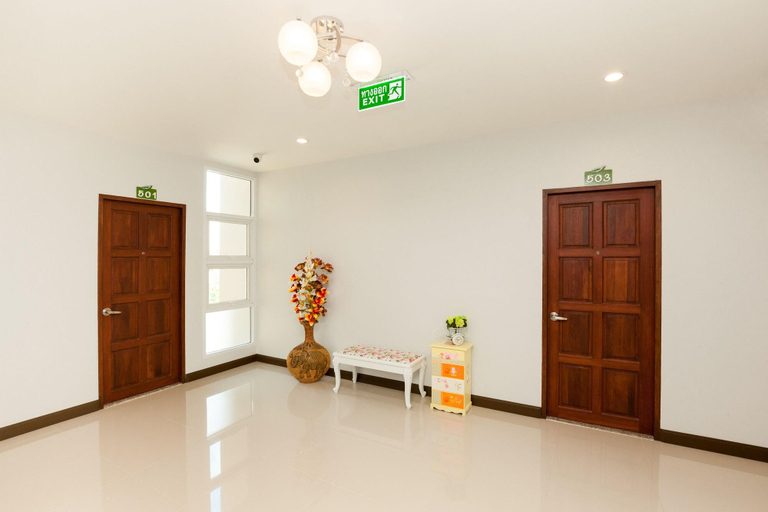 Public Area 3, Je t'aime Hotel, Muang Trang