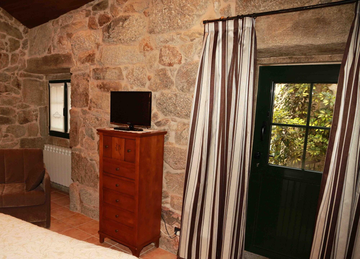 Public Area 3, Casa Do Sear, Pontevedra