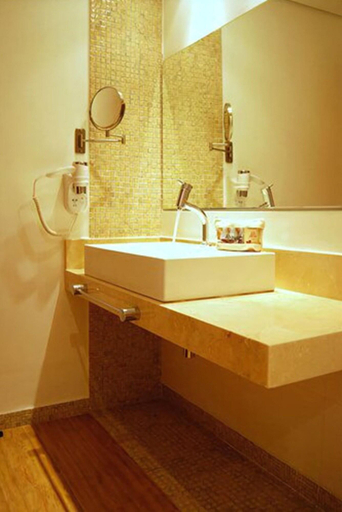 Bathroom 4, Abayomi Hotel, São Sebastião