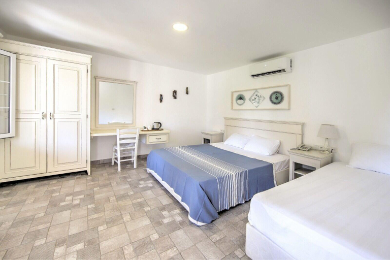 Bedroom 3, Kefi Beach And Suites, Bodrum