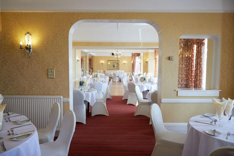 Food & Drinks 5, Burlington Palm Hotel, Norfolk
