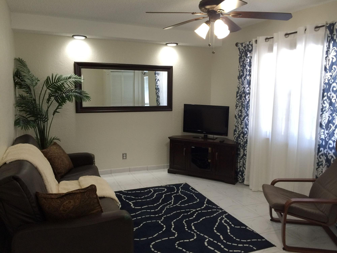 Public Area 3, Hollywood by the Sea Hotel, Broward